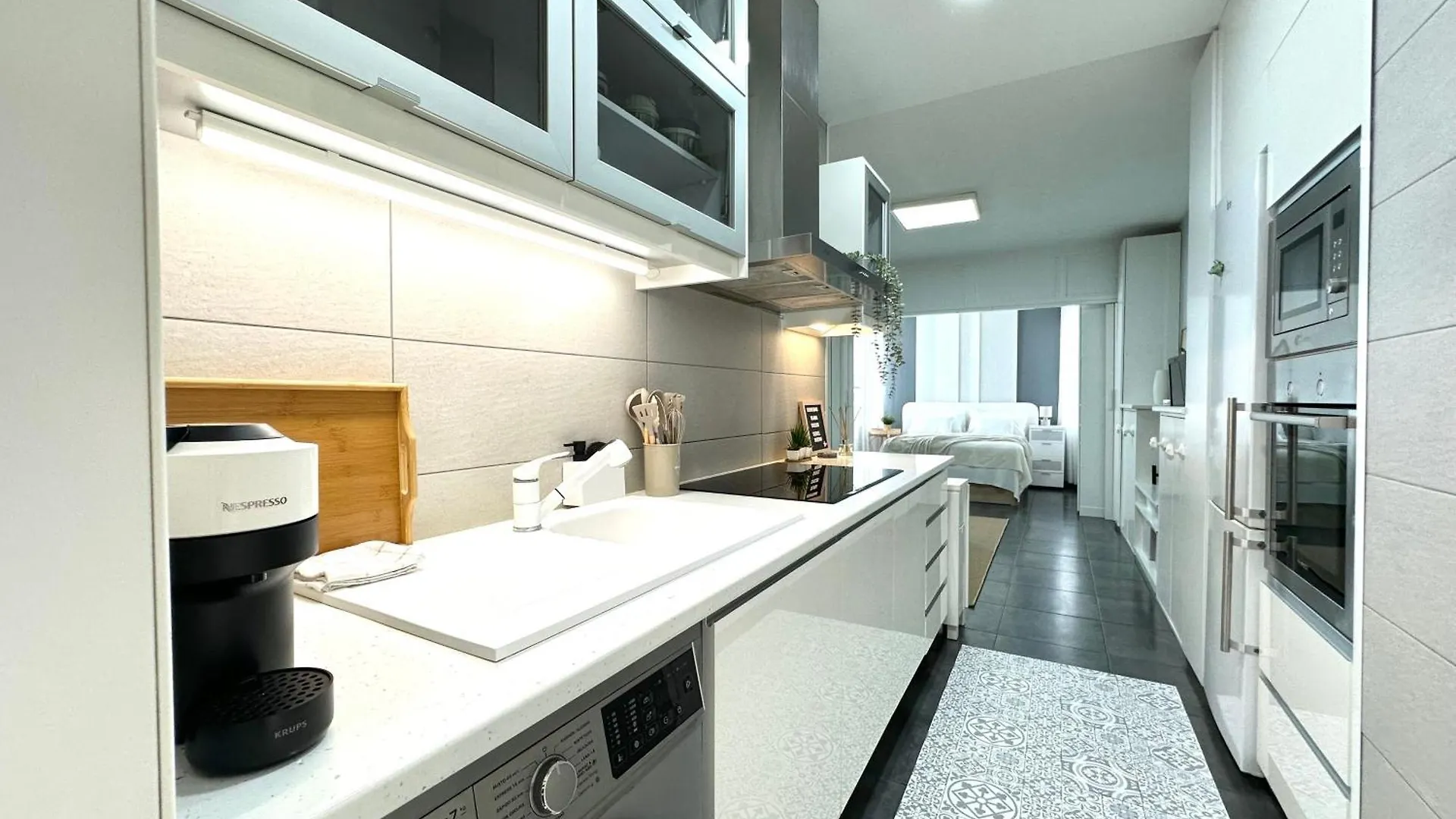 Lim7 - Precioso Apartamento, Wifi, Centro Torremolinos Apartment