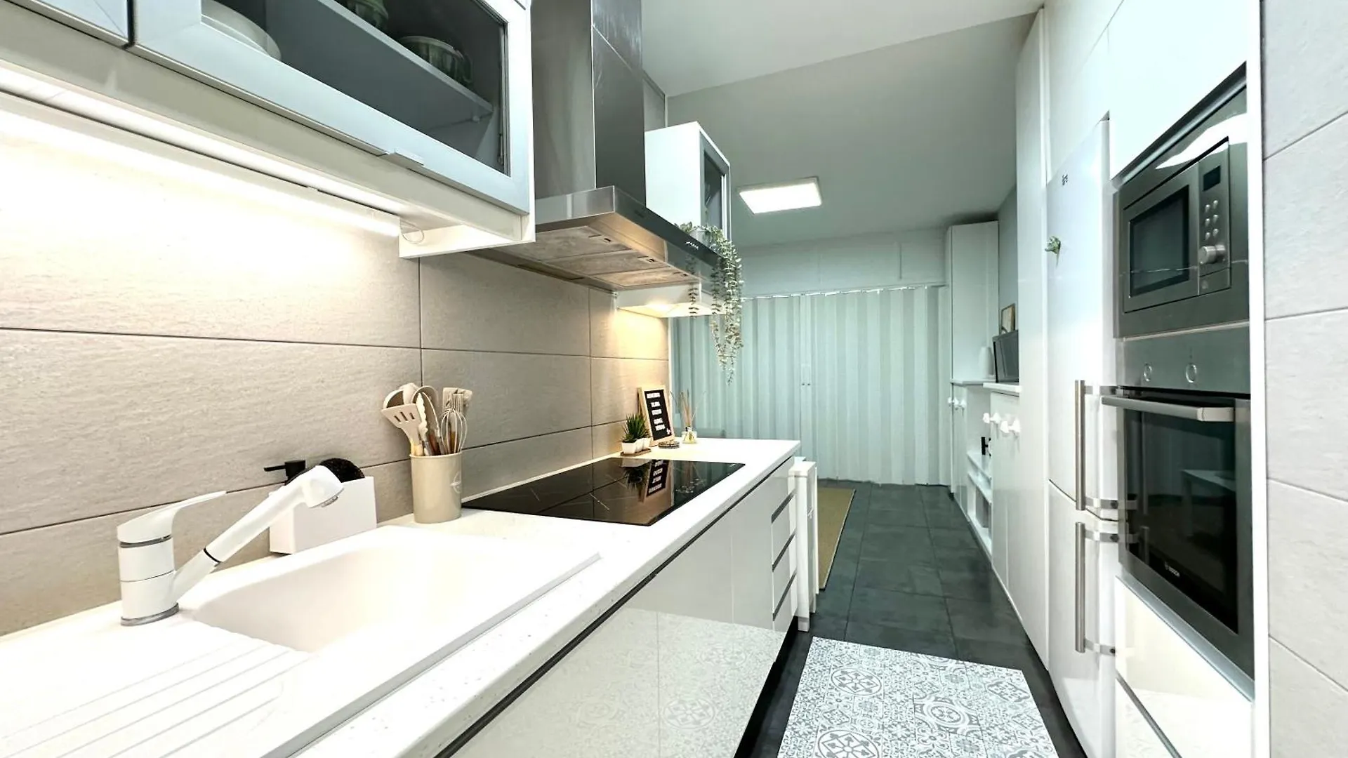 Lim7 - Precioso Apartamento, Wifi, Centro Torremolinos 0*,