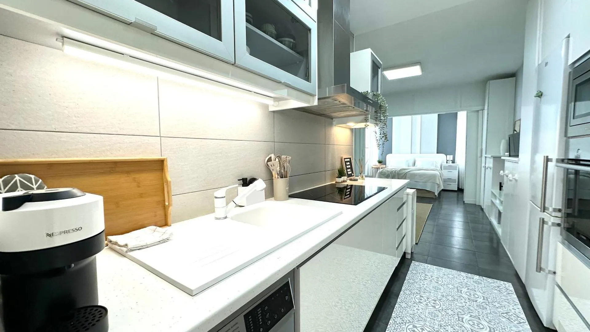 Lim7 - Precioso Apartamento, Wifi, Centro Torremolinos